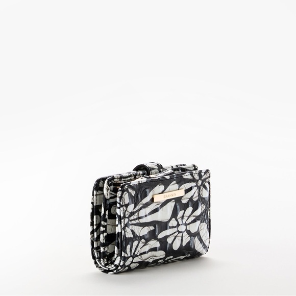 Brahmin Cami/Hanna wallet in Daisy Batik - Picture 11 of 17